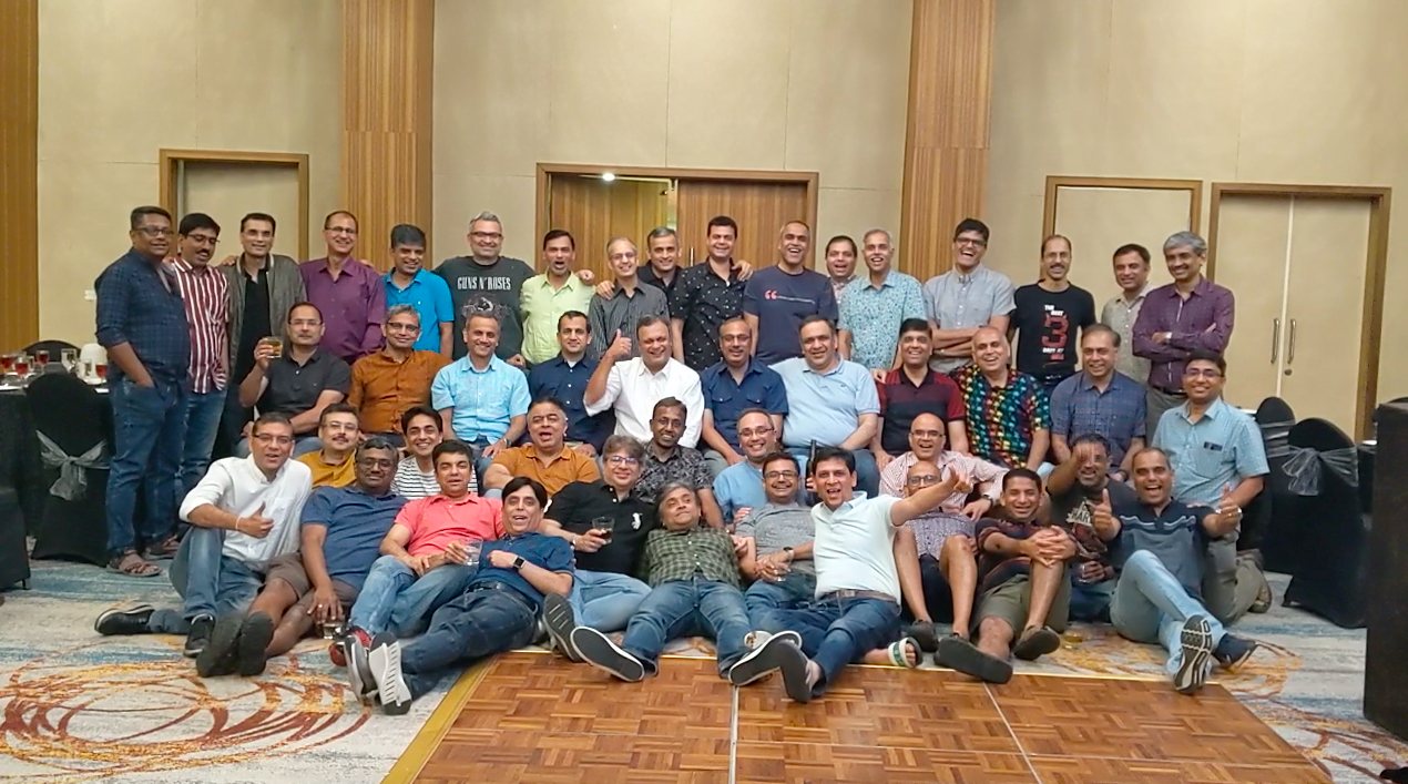 The whole alumni batch together on their reunion night in Galle, Sri Lanka